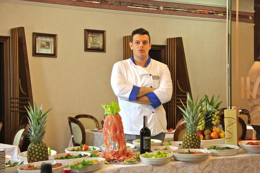 Hotel Vienna Ostenda e Ristorante il Danubio Rímini Exterior foto