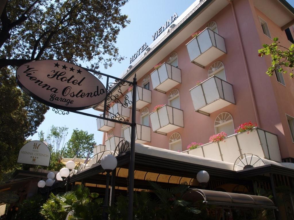 Hotel Vienna Ostenda e Ristorante il Danubio Rímini Exterior foto